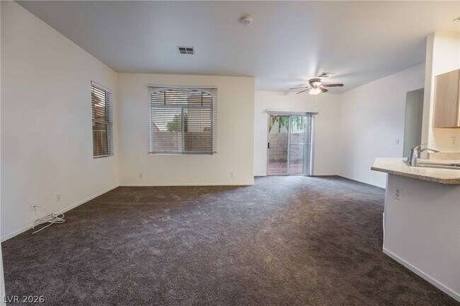 Foto del edificio - 7224 Pinon Crest Ct