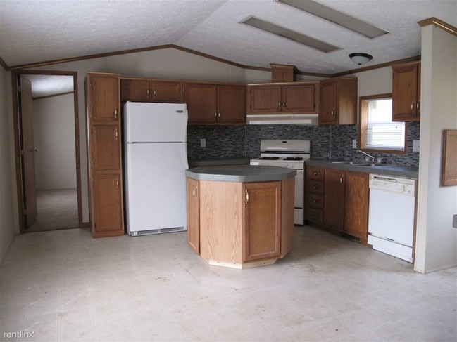 Building Photo - 48318 County Road 388