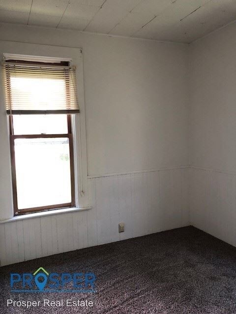 Foto del edificio - 3 br, 1 bath Apartment - 122 Broadway Street