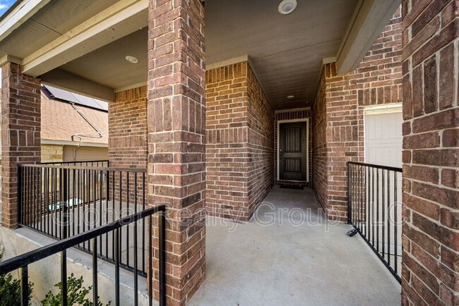 Building Photo - 11234 Amberina