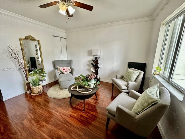Foto del edificio - 10901 NW 88th Terrace