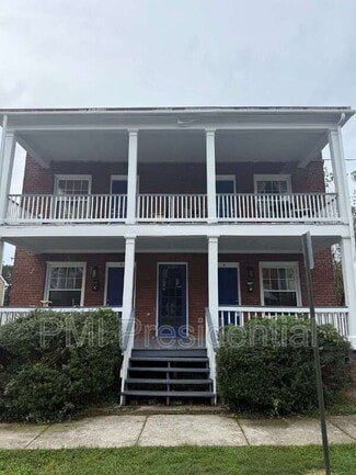 Building Photo - 1209 Wallace St