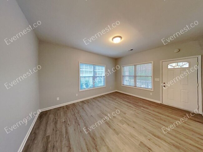 Foto del edificio - 1725 Church St NW