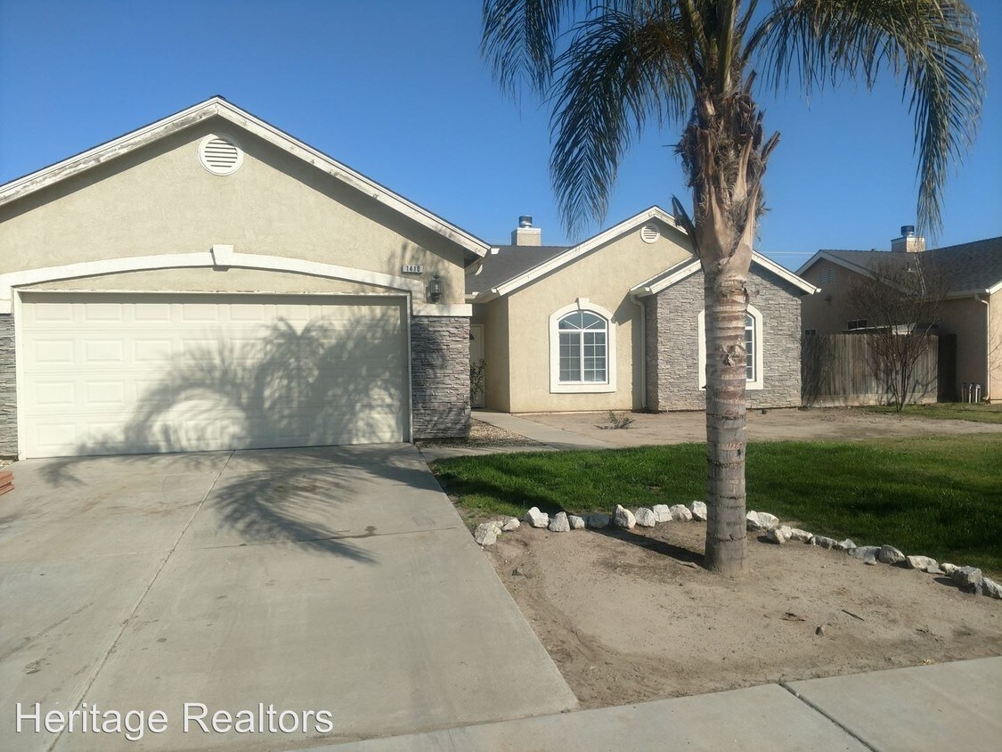 1418 Peachwood St, Lemoore, CA 93245 House for Rent in Lemoore, CA
