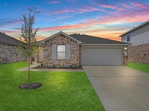 Building Photo - 21334 Riverdew Dr