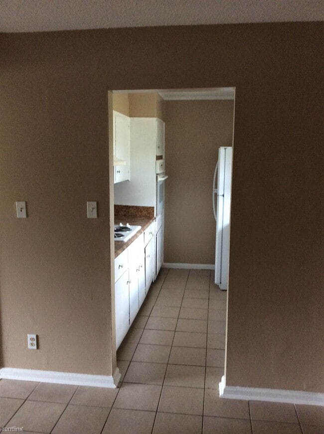 Building Photo - 3 br, 2 bath House - 4535 Wimbledon Road