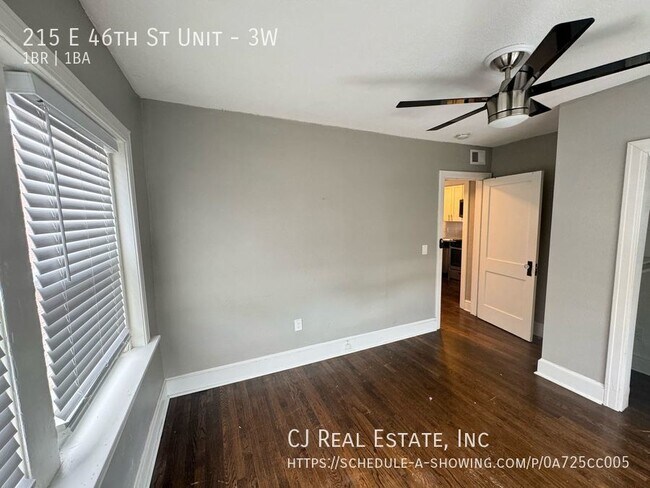 Building Photo - 215 E 46th St