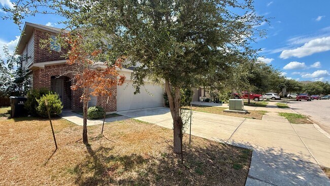Building Photo - 15001 Jolynn St