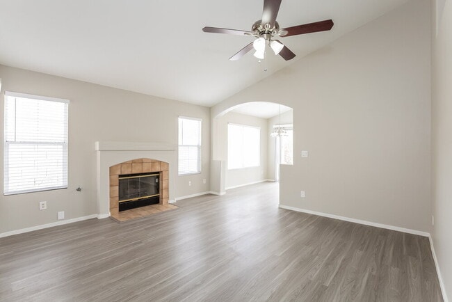Building Photo - 6102 Giant Forest Ln