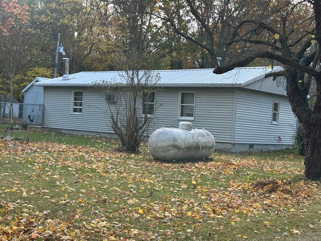 Building Photo - 2738 Eaman Rd