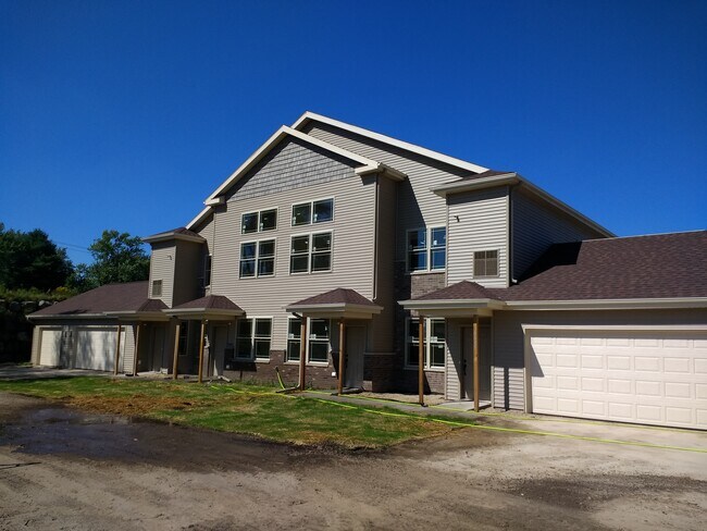 Building Photo - 6602 Scattergood Ln