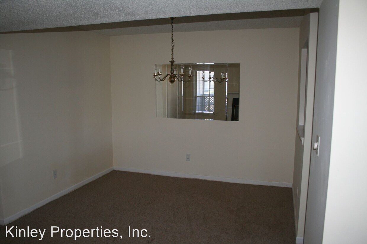 Foto del edificio - 2 br, 2 bath House - 6010 Treetop Court
