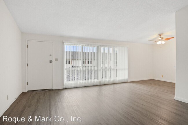 Foto del edificio - 2 br, 2 bath Apartment - 918 11th Street 9...