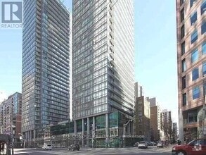 Building Photo - 38-3838 Grenville St