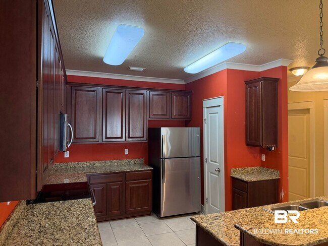 Foto del edificio - 501 Cotton Creek Dr