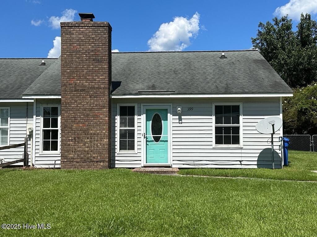 Primary Photo - 399 W Frances St