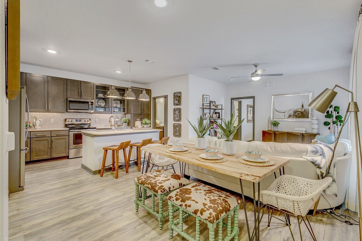 Elan Crockett Row Apartments Fort Worth, TX