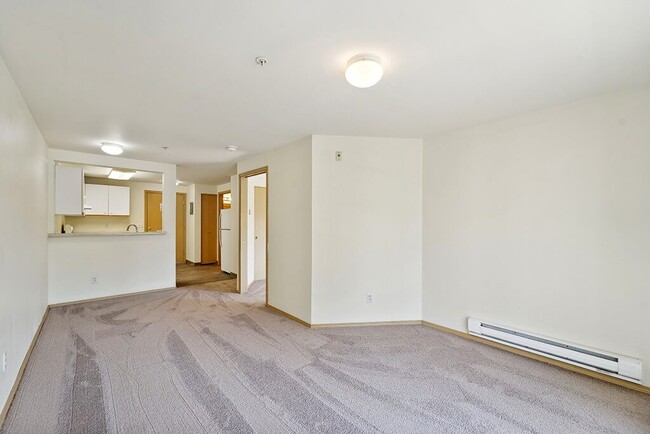 Foto del edificio - Woodlands at Forbes Lake Senior Affordable...