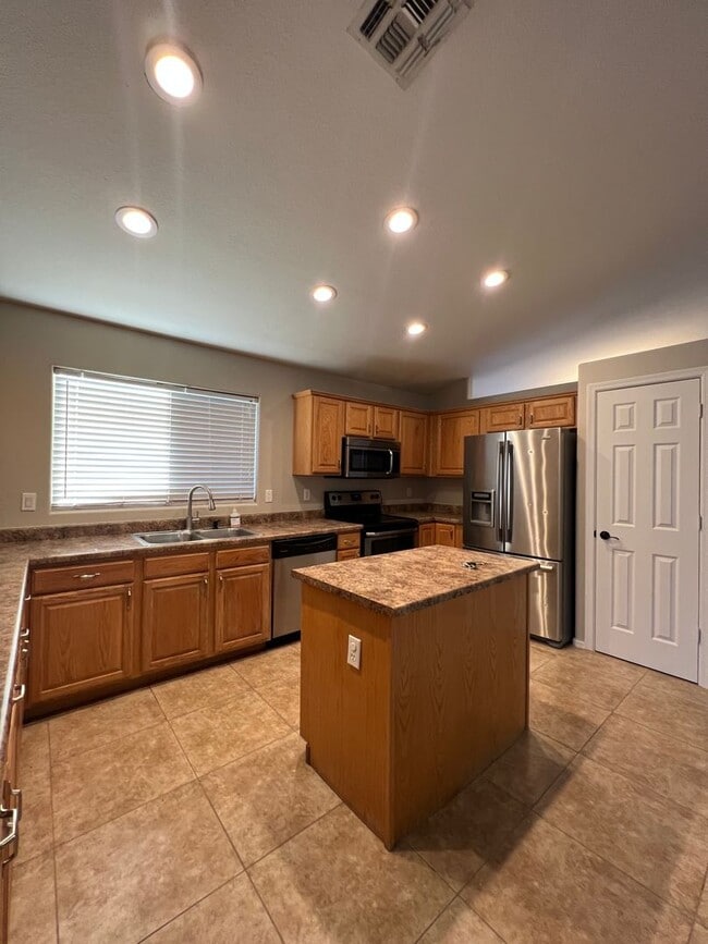 Building Photo - Priced for a November move-in ~Augusta Ran...