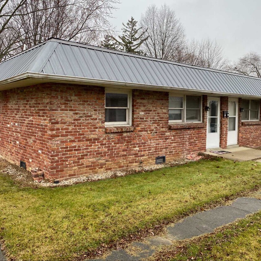 812 Cherry St, Hartford City, IN 47348 House Rental in Hartford City, IN