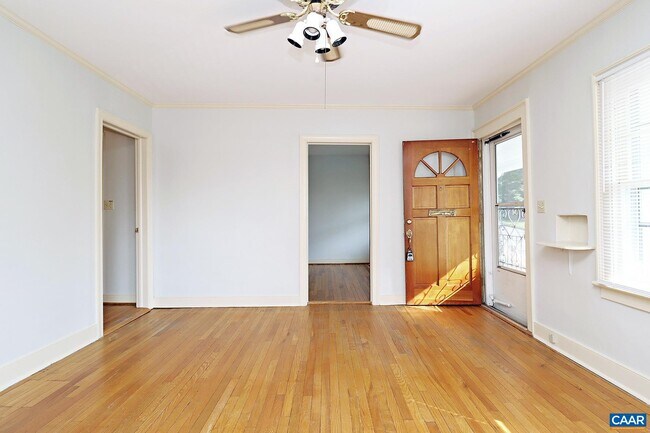 Foto del edificio - 236 Hartmans Mill Rd