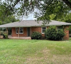 Building Photo - 3478 Willow Ln