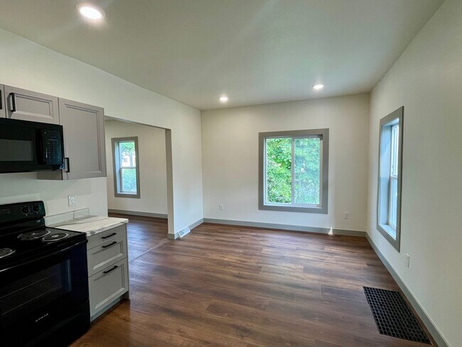 Foto del edificio - 3 Bed 1.5 Bath Single Family Home in Wausau