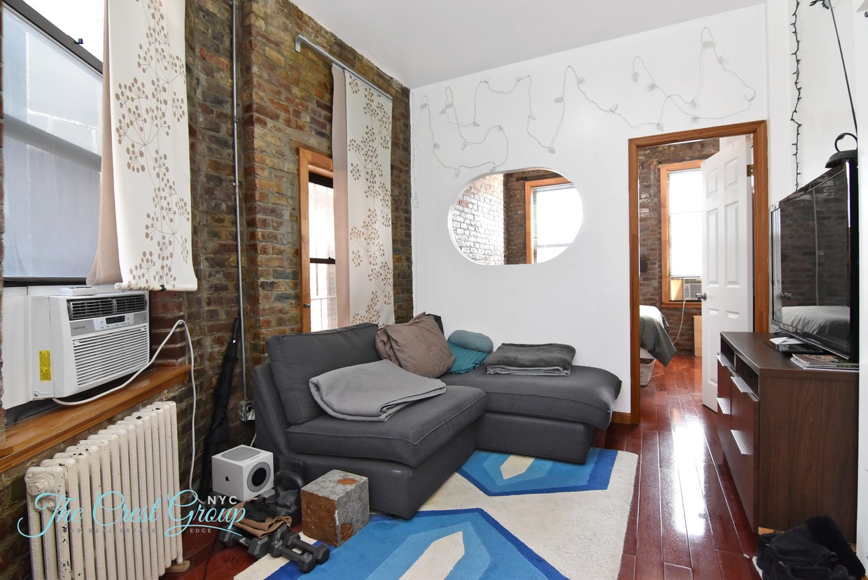 Primary Photo - 123 Ludlow St