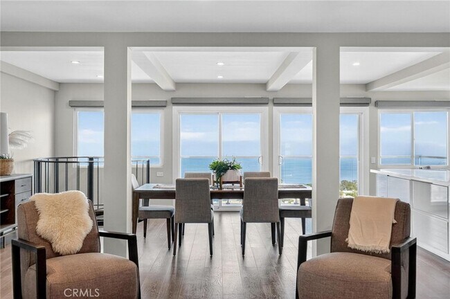 Building Photo - 865 Quivera St