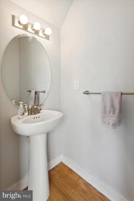 Foto del edificio - 4128 Tower St