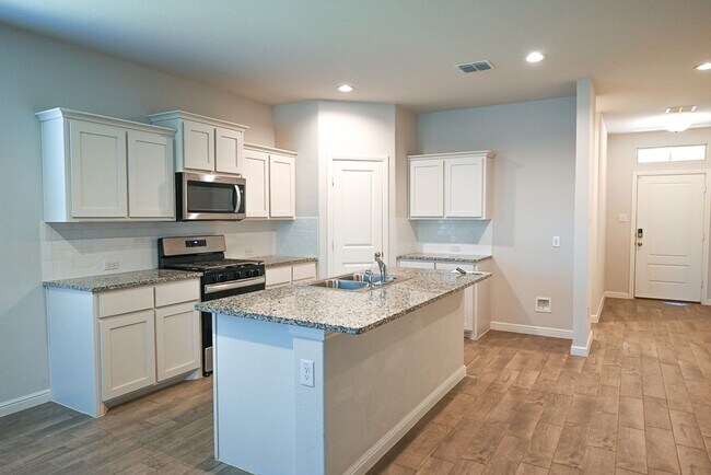 Foto del edificio - Updated 4 Bedroom, 2 Full Baths Boyd TX