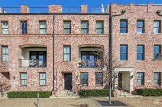 Building Photo - 640 S Pearl Expy
