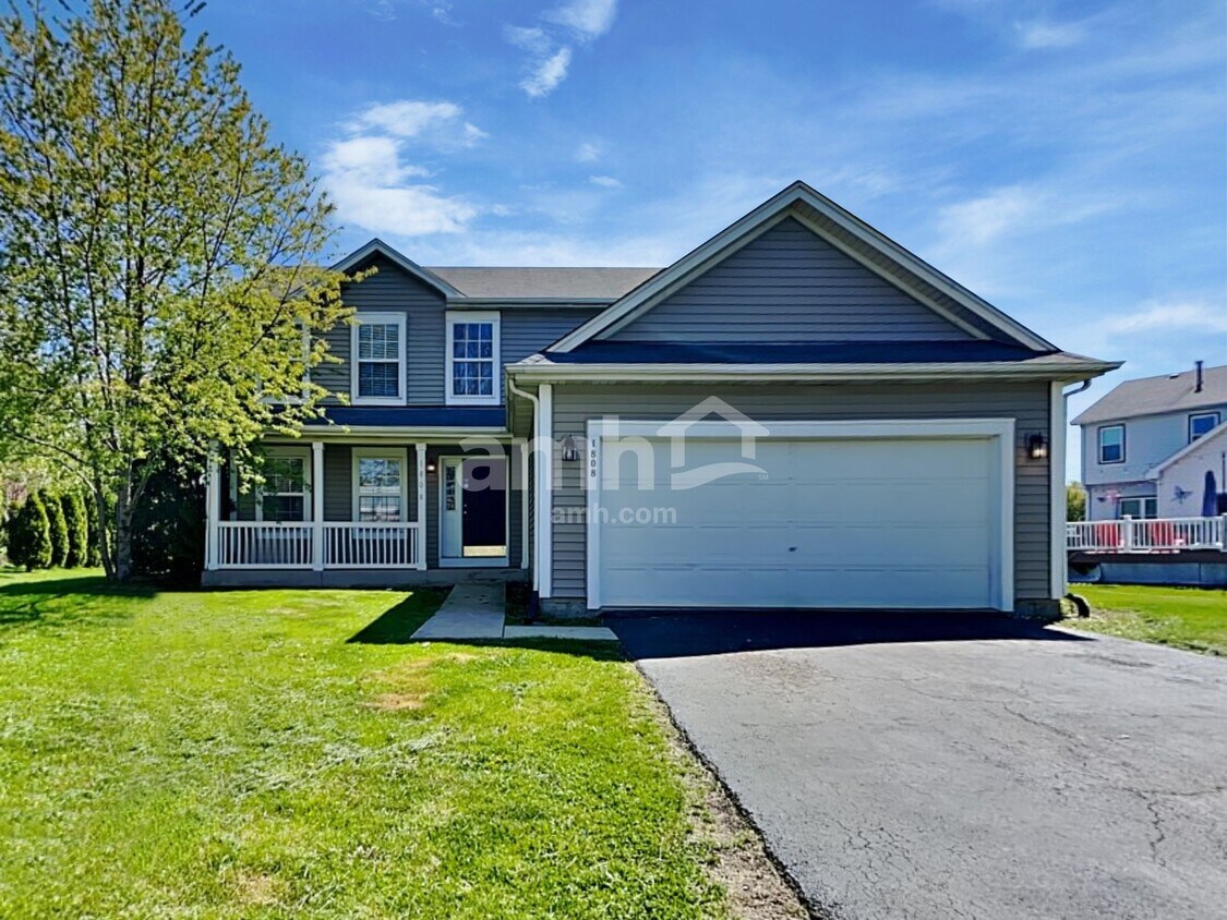 Primary Photo - 1808 Brockway Pond Court
