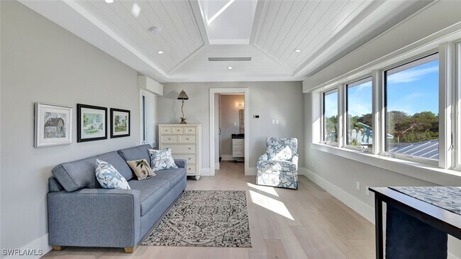 Foto del edificio - 739 5th Ave N