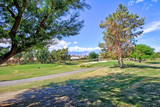 Building Photo - 78241 Rainbow Dr
