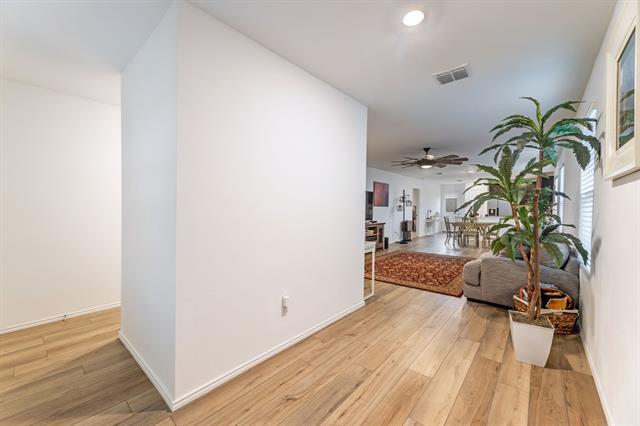 Building Photo - 640 Dashwood Dr