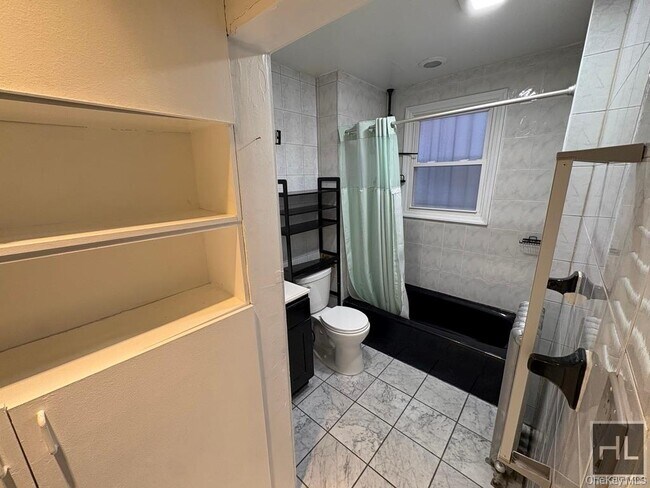 Foto del edificio - 128 Park Hill Ave