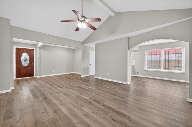 Building Photo - 5243 Wickview Ln