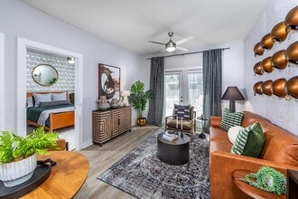 Building Photo - Cala Apartments