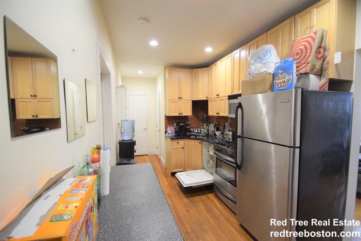 Foto principal - 73 Thatcher St