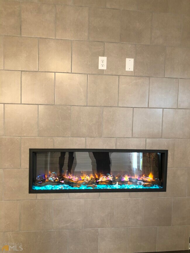 Foto del edificio - 3329 Long Creek Dr