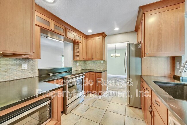 Foto del edificio - 1050 Big Valley Dr
