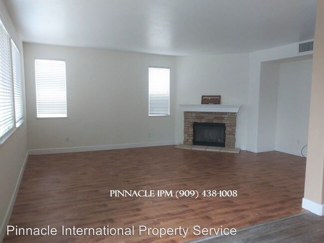 Building Photo - 5 br, 3 bath House - 13478 Aspen Grove Rd