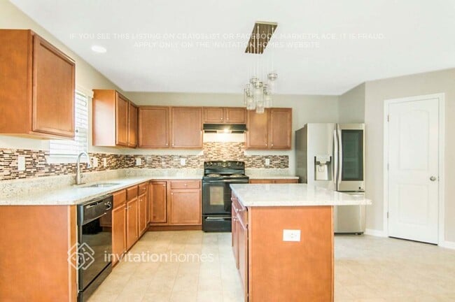Building Photo - 181 Sequoia Dr