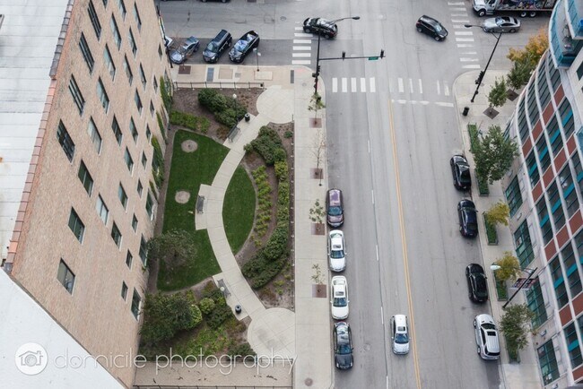 Foto del edificio - 750 N Orleans St