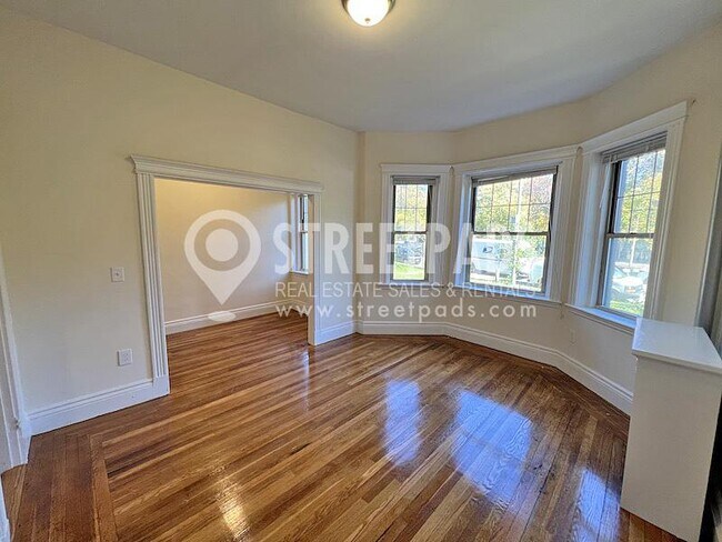 Foto del edificio - 1 bedroom in Boston MA 02215