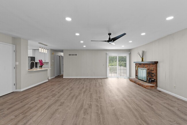 Foto del edificio - 5552 Seagrave Ct