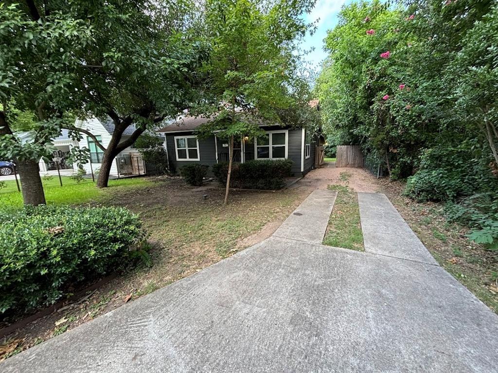 Primary Photo - 5610 Montview St