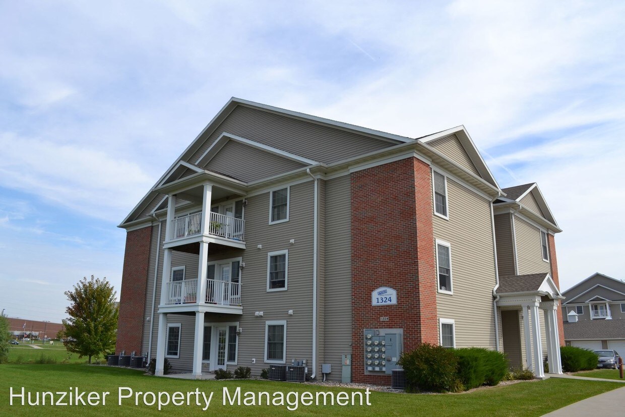 Foto principal - 1324 Mayfield Dr