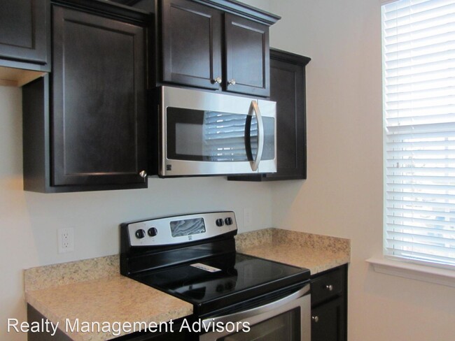 Foto del edificio - 3 br, 2.5 bath House - 112 Plumgrass Street